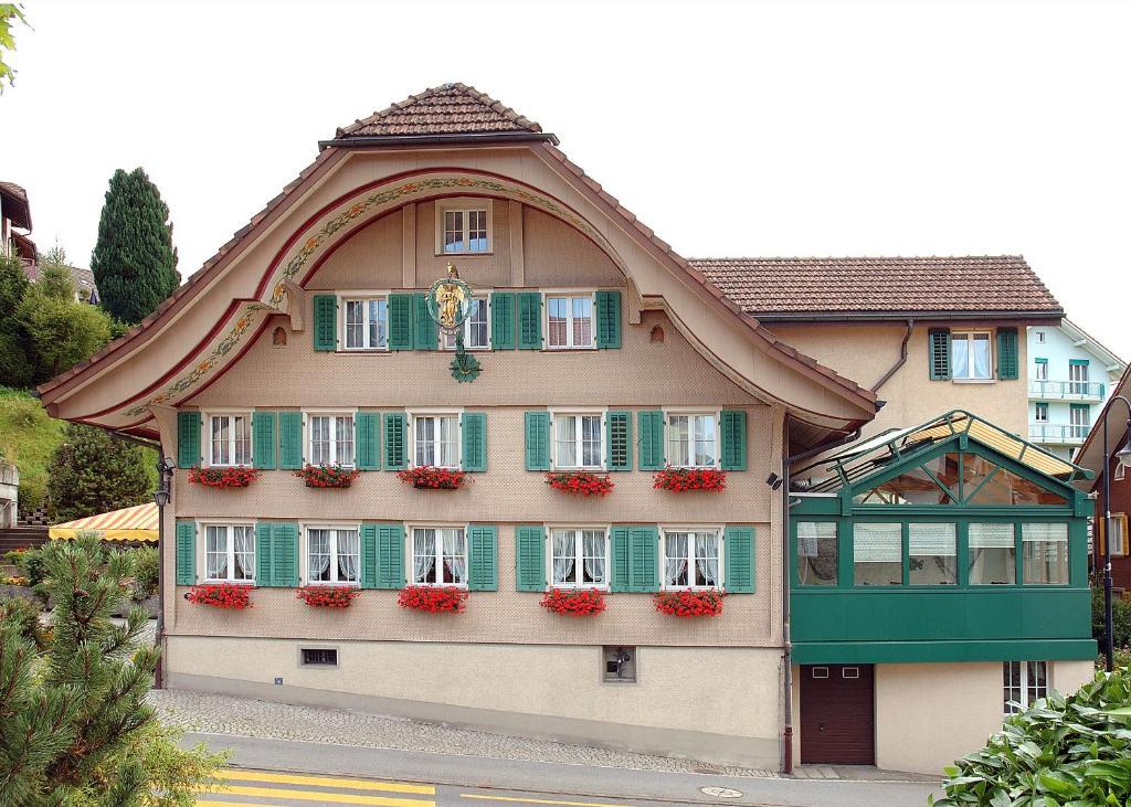 Gasthaus Engel Hasle Hasle  Eksteriør billede